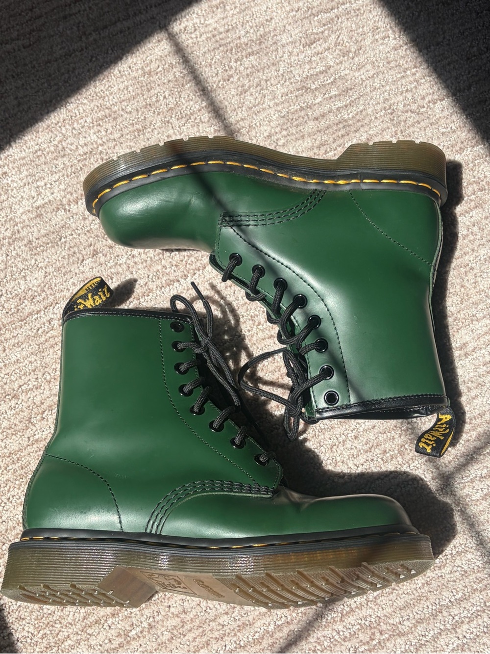 Dr. Martens Green 1460 Smooth Leather Lace Up Boots - Picture 2 of 4